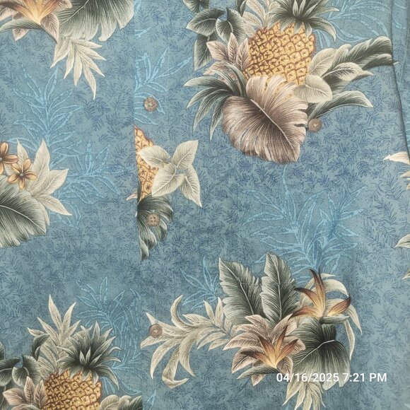 Island Shores Men's Blue Floral Pineapple Print Coconut Button Up Shirt Size L - Picture 4 of 6
